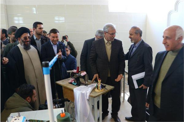 افتتاحیه کارگاه خیاطی نرگس 9