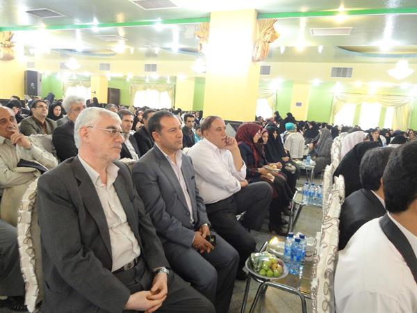 تصاویر مربوط به مراسم ازدواج 214 زوج جوان در خوی 6