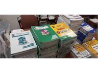 اهدای ۳۳۵ جلد کتاب آموزشی و کنکور به فرزندان بوتراب