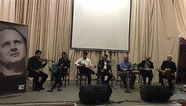 اجرای کنسرت برای کمک به زلزله‌زدگان کوهبنان کرمان