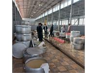 طبخ و توزیع غذا توسط موکب عترت بوتراب