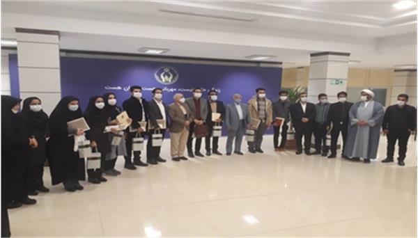 مراسم تجلیل از فرزندان نخبه تحت‌پوشش کمیته امداد امام خمینی برگزار شد