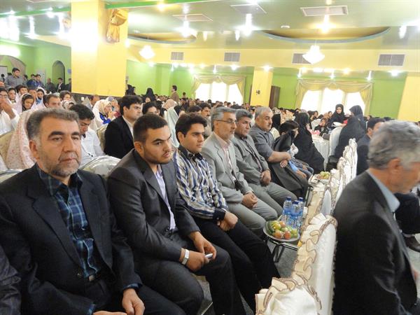تصاویر مربوط به مراسم ازدواج 214 زوج جوان در خوی 7