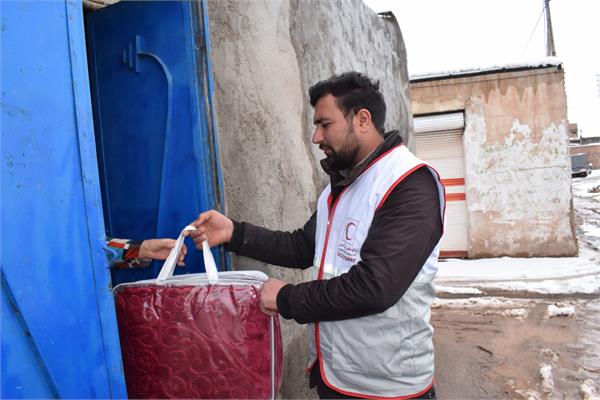 توریع هدیه عیدانه مادران در استان آذربایجان‌غربی