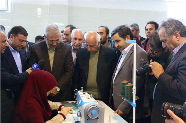 افتتاحیه کارگاه خیاطی نرگس 13