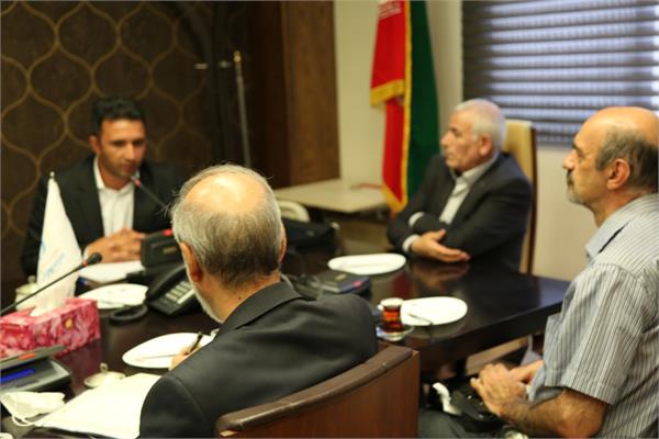 نشست مسابقه دومیدانی