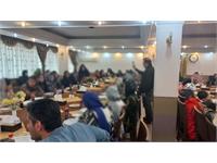 ضیافت ناهار برای خانواده‌های زلزله‌زده خوی