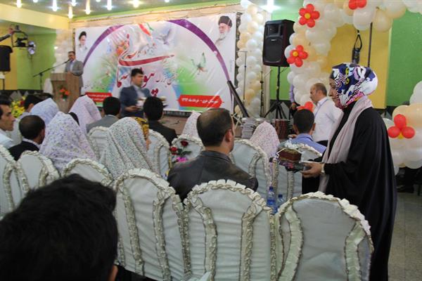 تصاویر مربوط به مراسم ازدواج 214 زوج جوان در خوی 23