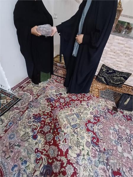 توزیع گوشت قربانی همزمان با زادروز بنیانگذار 5