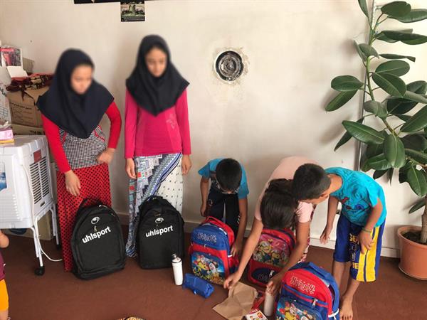 منتخب تصاویر توزیع لوازم التحریر 96