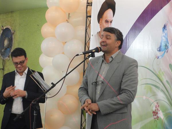 تصاویر مربوط به مراسم ازدواج 214 زوج جوان در خوی 9