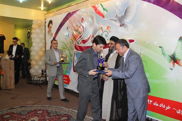 تصاویر مربوط به مراسم ازدواج 214 زوج جوان در خوی 41