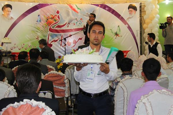 تصاویر مربوط به مراسم ازدواج 214 زوج جوان در خوی 32