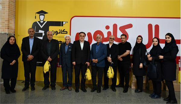 بازدید از غرفه کانون آموزشی قلمچی در سی و پنجمین نمایشگاه بین المللی کتاب تهران3