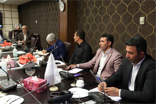 نشست مسابقه دومیدانی