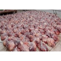 توزیع گوشت قربانی همزمان با زادروز بنیانگذار