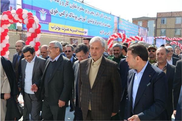 افتتاحیه کارگاه خیاطی نرگس 16