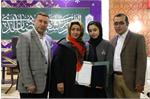 هدیه "سیدی " بنیانگذار موسسه به برنده مدال طلای رشته نجوم
