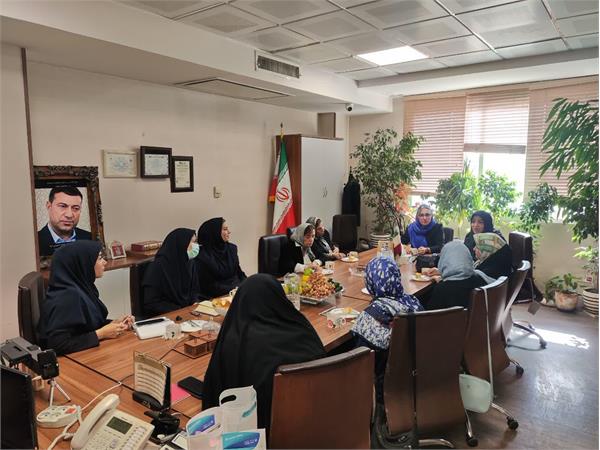 نشست هم اندیشی بانوان نیکوکار